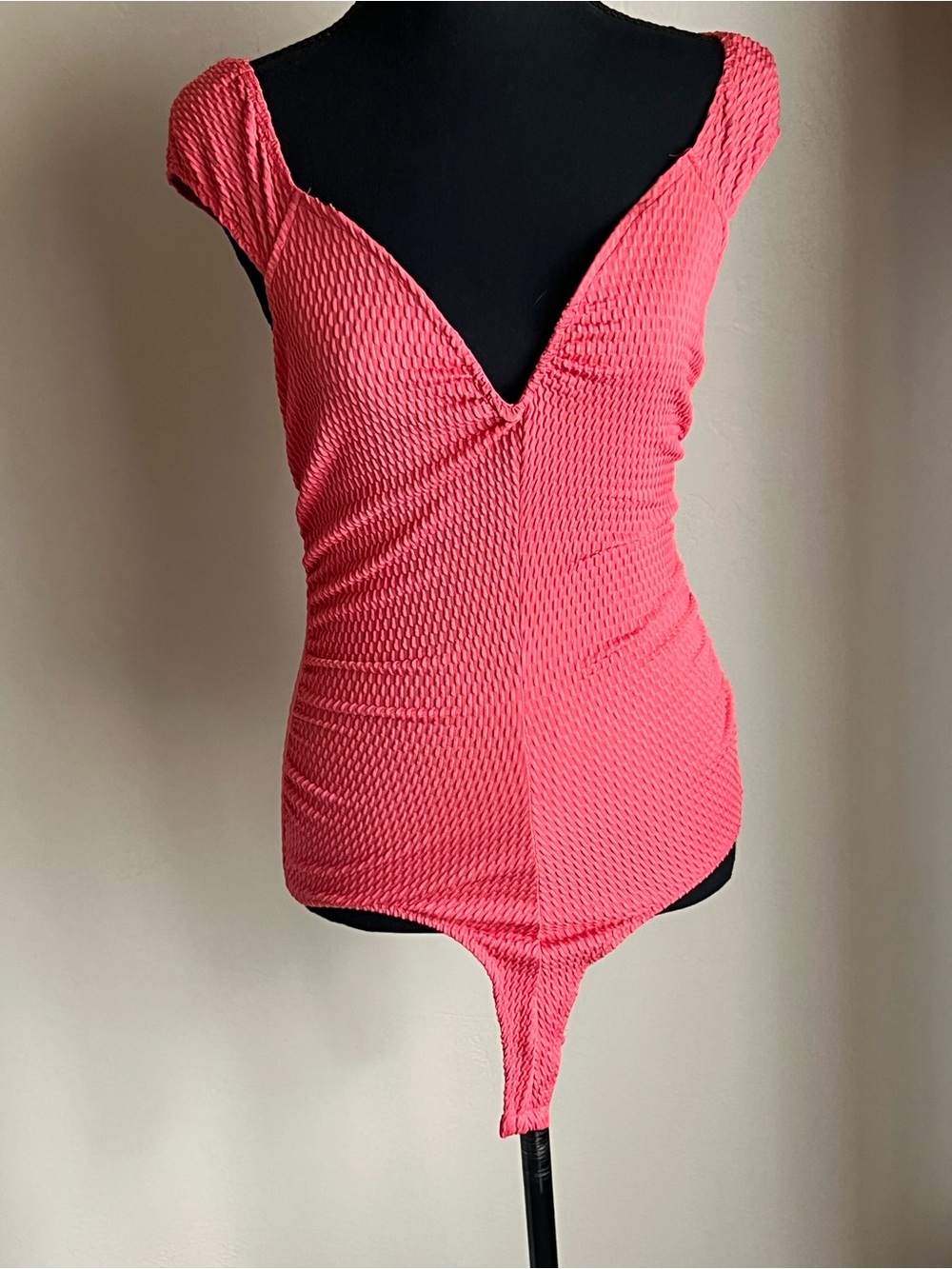 Francesca's Textured deep V-Neck off the shoulder Bodysuit